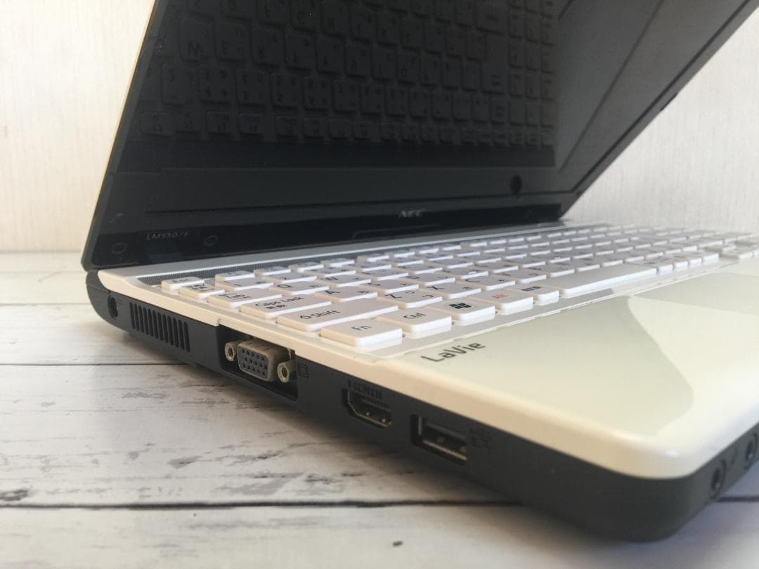 NEC PC-LM550FS3EW 13.3型液晶 コンパクト テンキ付きノート