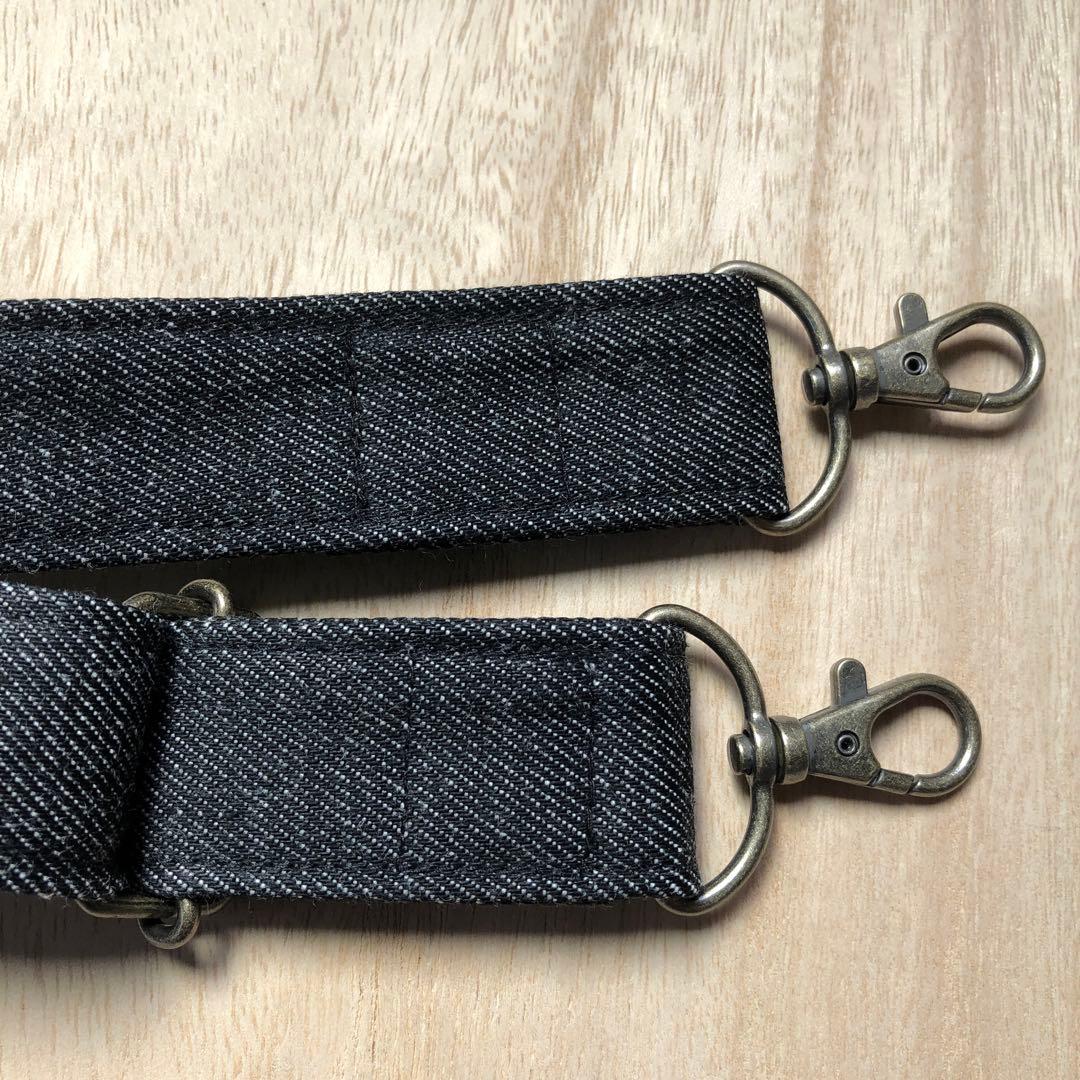 トートバッグ　ハンドメイド　デニムリメイク　ブラック　アンティークゴールドW