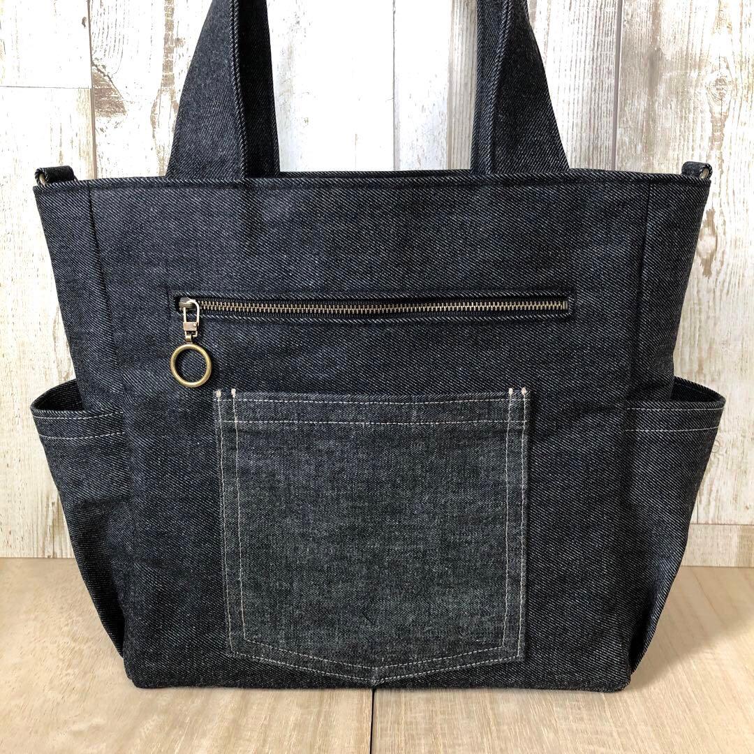 トートバッグ　ハンドメイド　デニムリメイク　ブラック　アンティークゴールドW