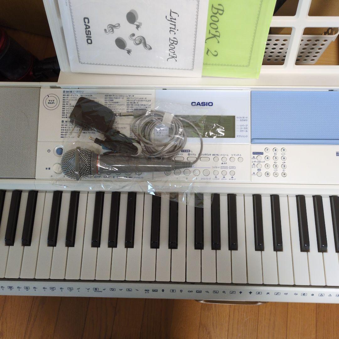 CASIO LK-515 キーボード 61鍵