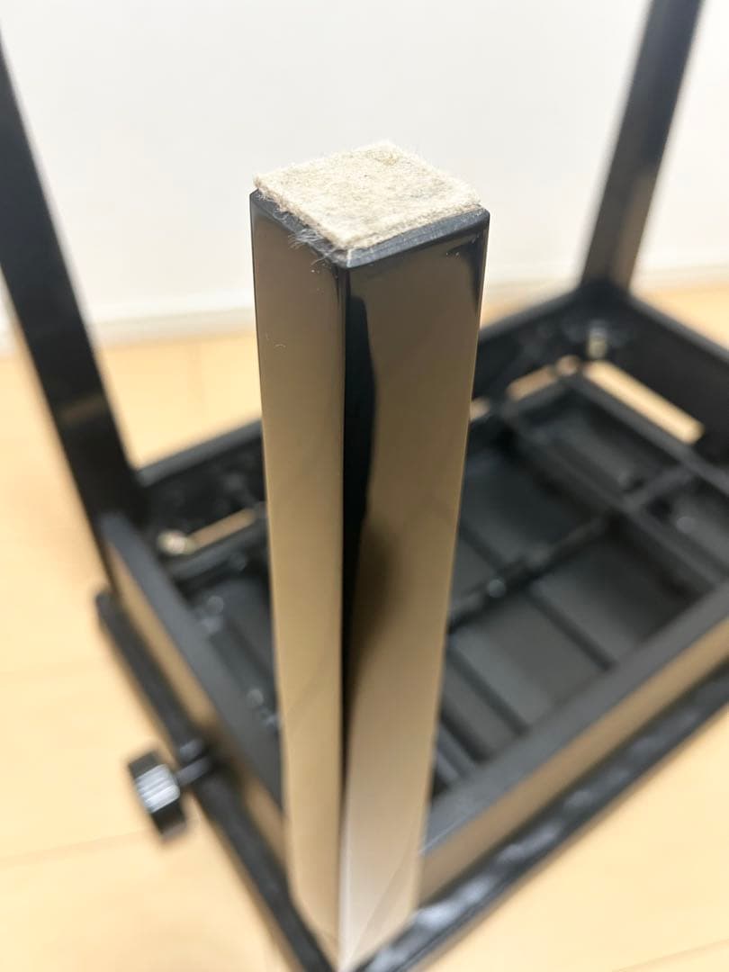 YAMAHA ピアノ椅子　黒　両ハンドル式　高さ調整可　アップライトピアノ