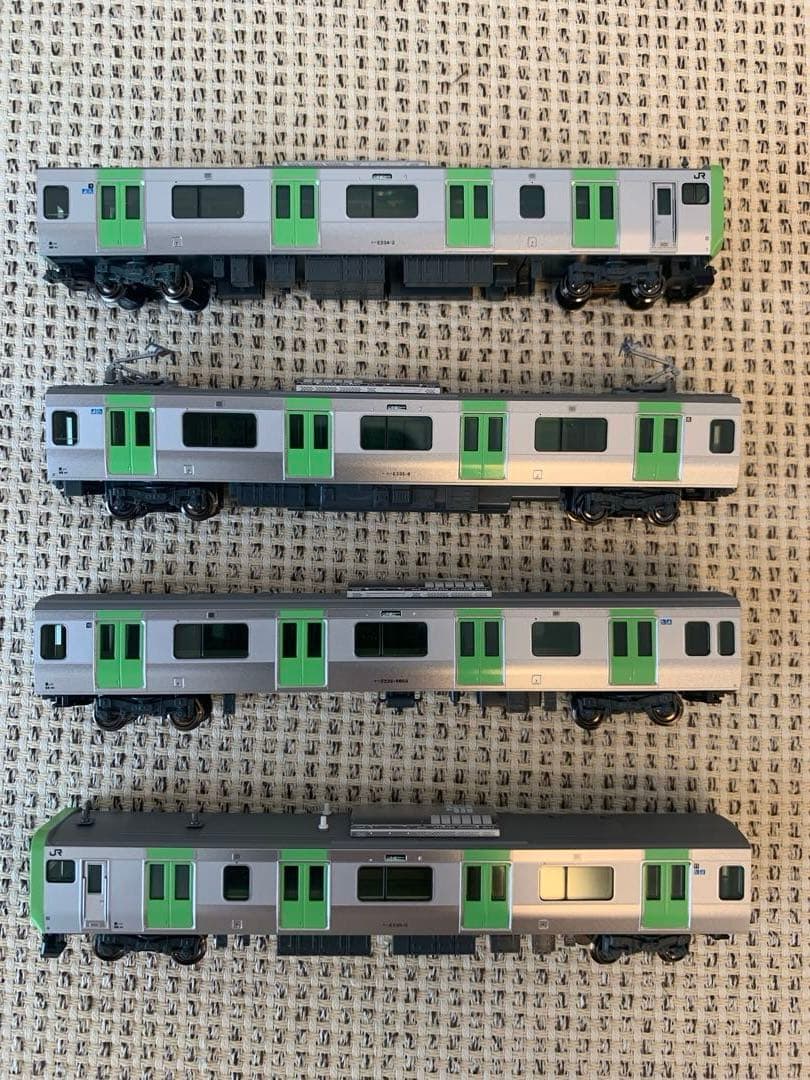 KATO Nゲージスターターセット 10-030 E235系山手線+新品線路4本