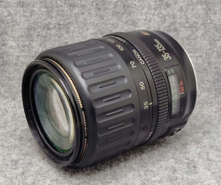 Canon EOS 5 QD　VG10・標準ズームレンズ付