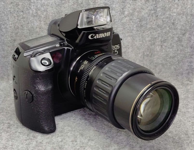 Canon EOS 5 QD　VG10・標準ズームレンズ付