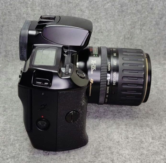 Canon EOS 5 QD　VG10・標準ズームレンズ付