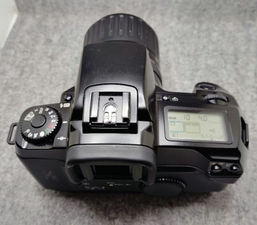 Canon EOS 5 QD　VG10・標準ズームレンズ付