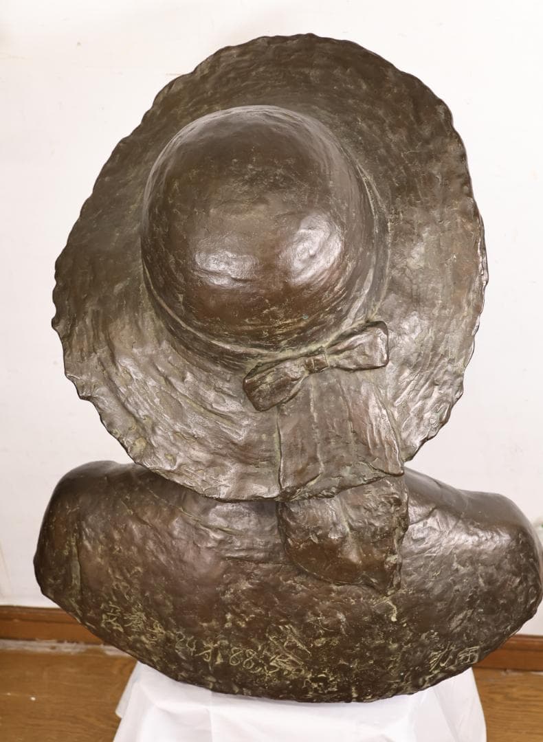 【真作】　日展彫刻作家　田畑功 作 ブロンズ像 胸像　重さ41㎏　BK001