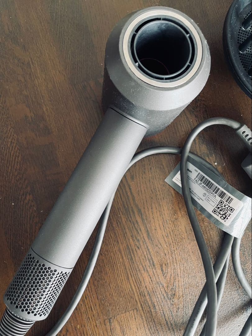 動作良好　国内正規品　Dyson Supersonic Ionic HD03