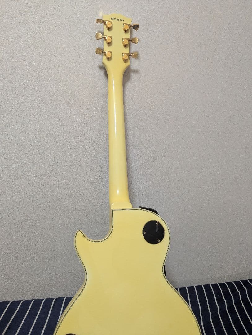 イエロー エドワーズ レスポールスタイル エレキギター ギターケース付き