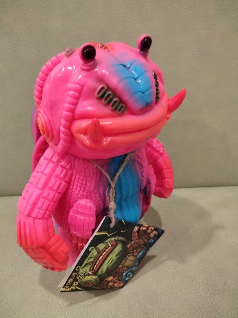 ソフビ　monstock　フロッゲン　ピンク　izumonster　ブルマァク