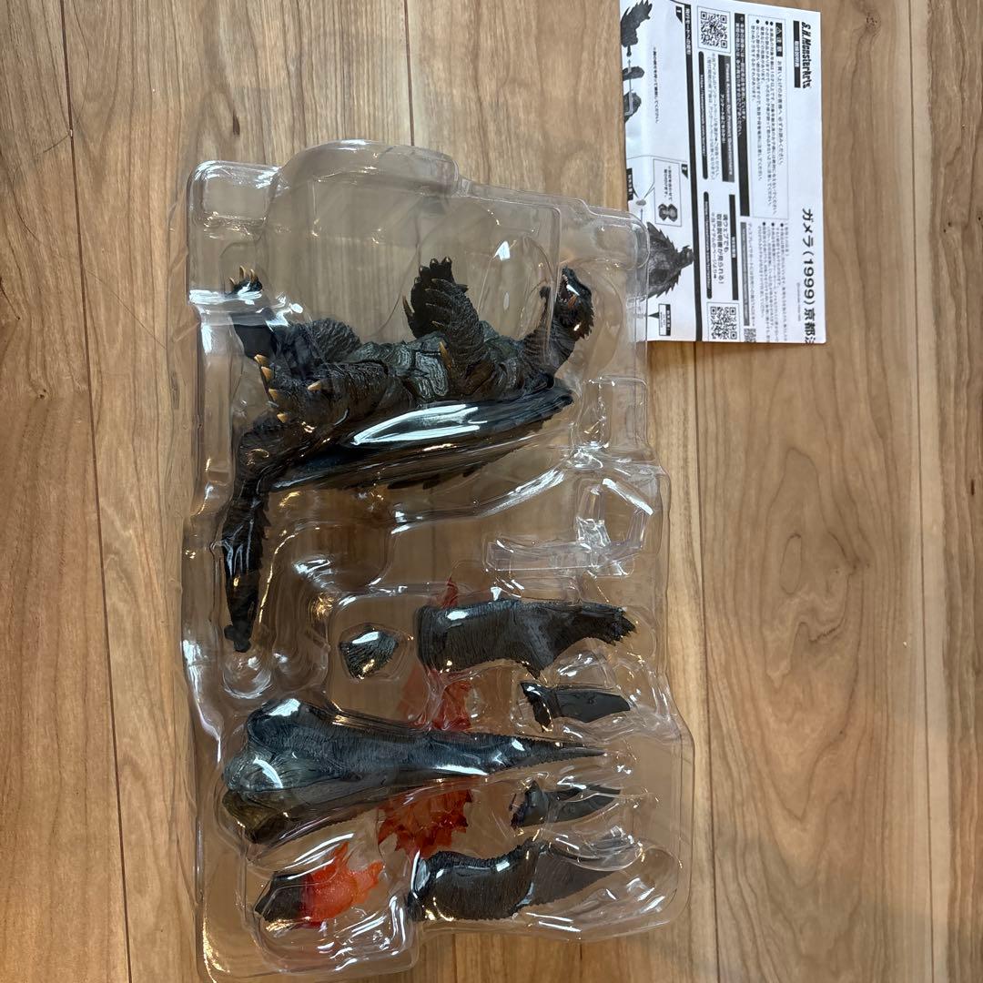 バンダイ S.H.MonsterArts ガメラ 1999 京都決戦バージョン