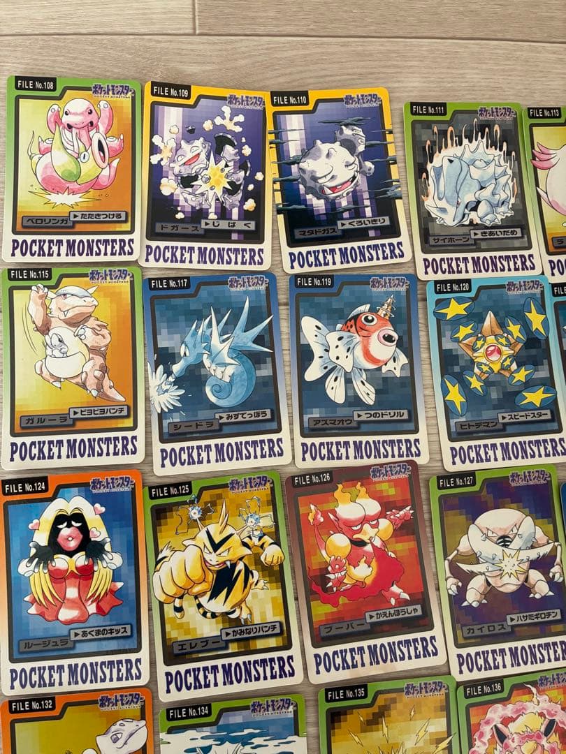 ポケモンカードダス　ノーマルカード　ほぼコンプ