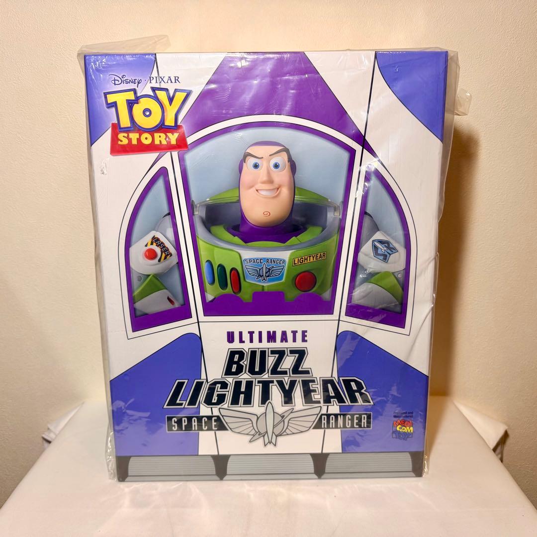 ULTIMATE BUZZ LIGHTYEAR トイストーリー メディコムトイ