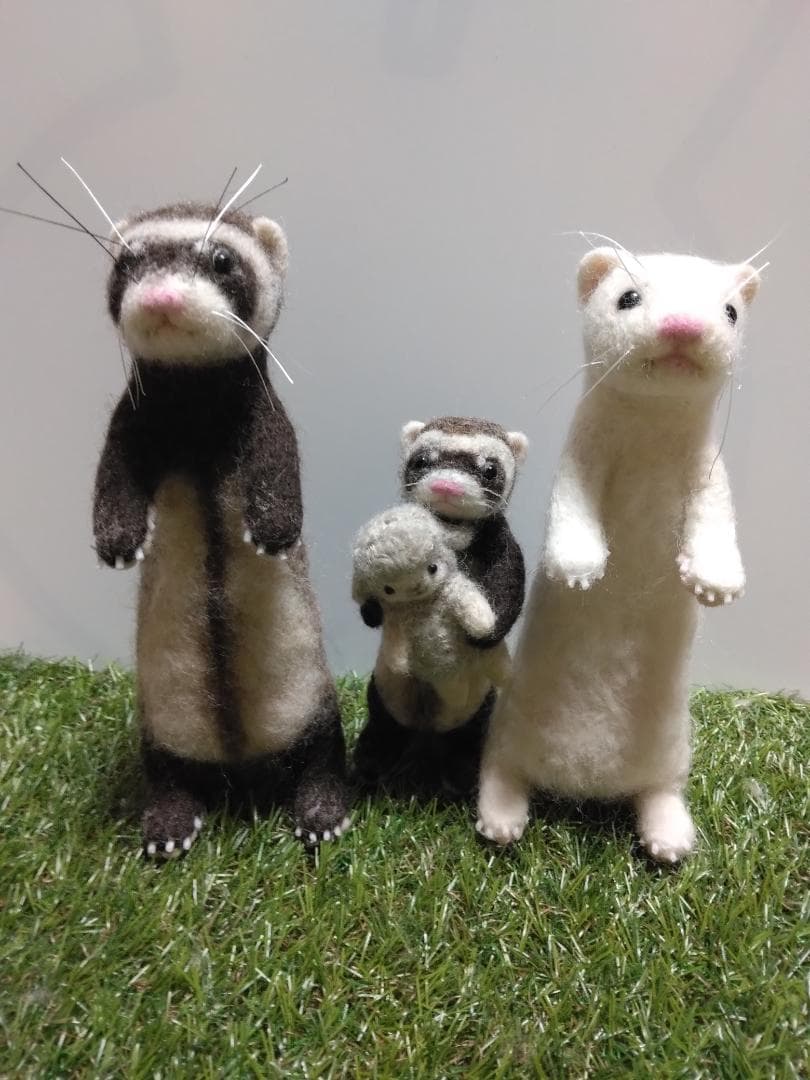 羊毛フェルト フェレット (セーブル)　ぬいぐるみ