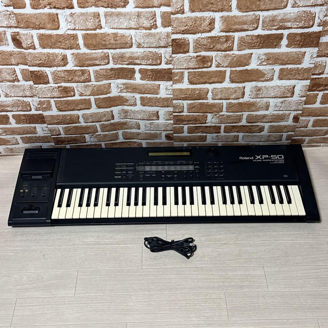 Roland XP-50 シンセサイザー 61鍵 通電確認のみ 現状品