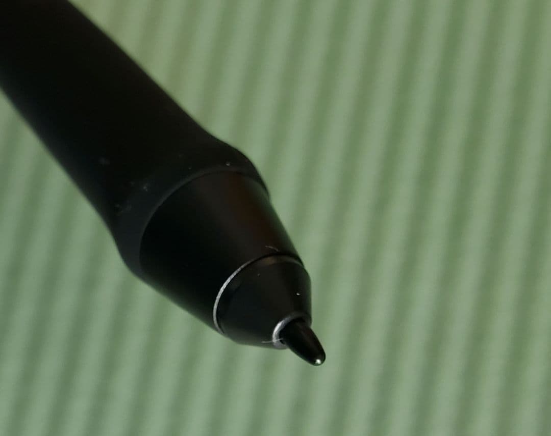 XP-PEN Artist 15.6　液晶タブレット