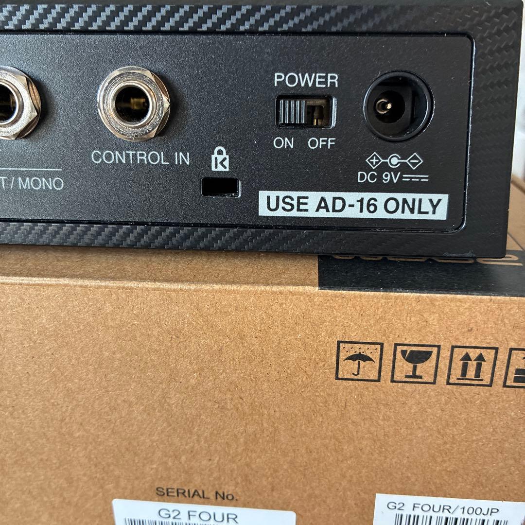 ZOOM G2 FOUR ギターマルチエフェクター　美品