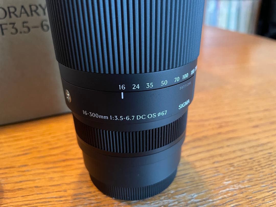 【美品】SIGMA 16-300mm F3.5-6.7 DC OS Lマウント