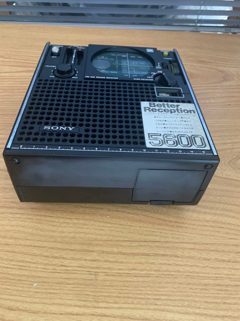 ラジオ・コンポ Sony ICF-5600