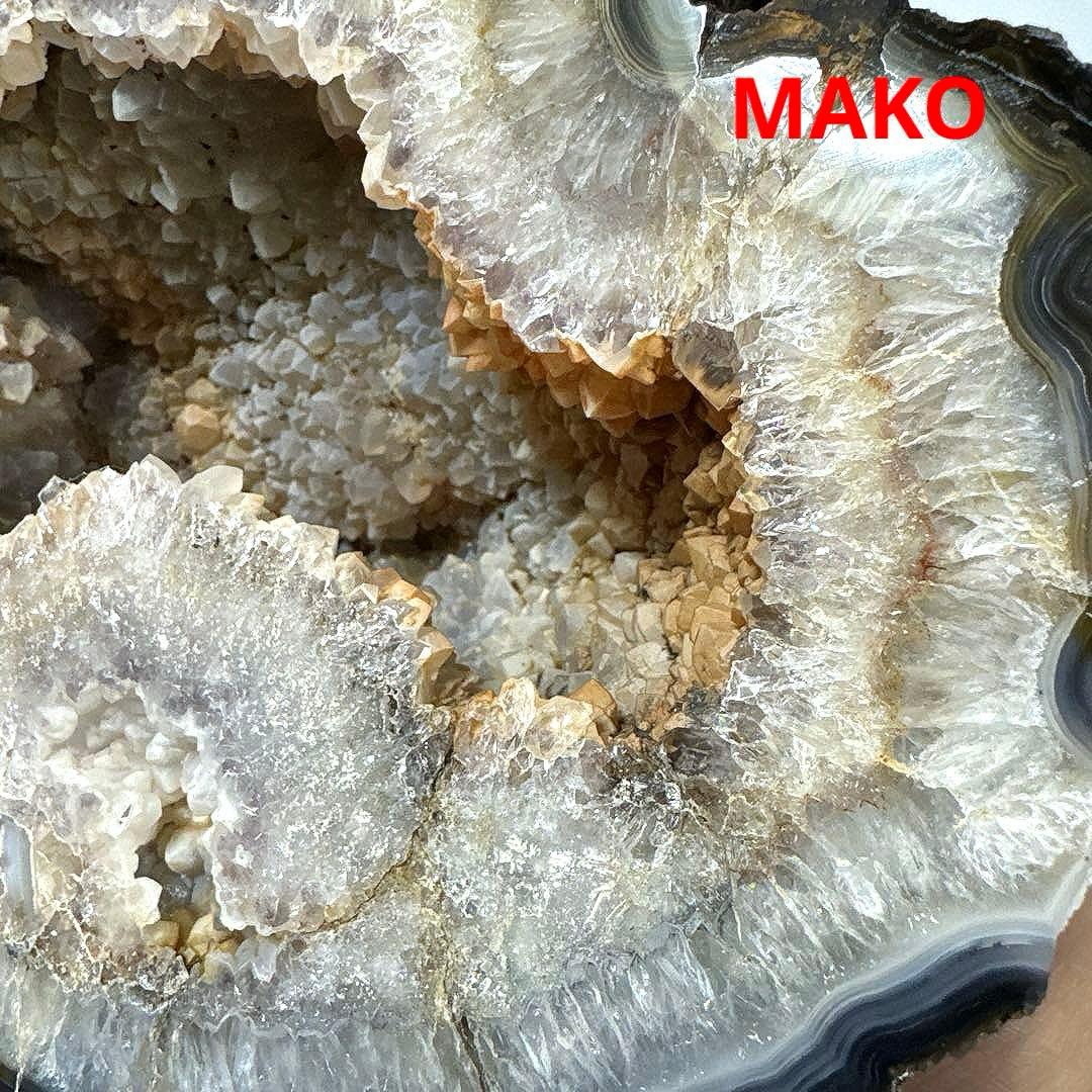 M1961☆カルサイト共生水晶ジオード2.8Kg☆天然石　原石☆N50711