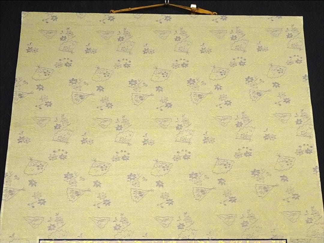 掛軸 美濃樽仙『白衣観世音図』仏画 紙本 肉筆 共箱付 掛け軸 a071014