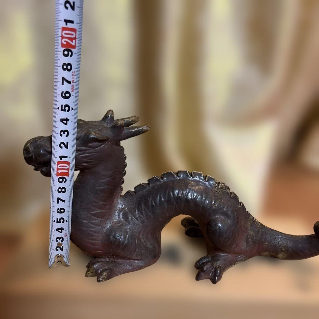 備前燒置物 暗い赤色。備前焼作家：行吉素心共箱