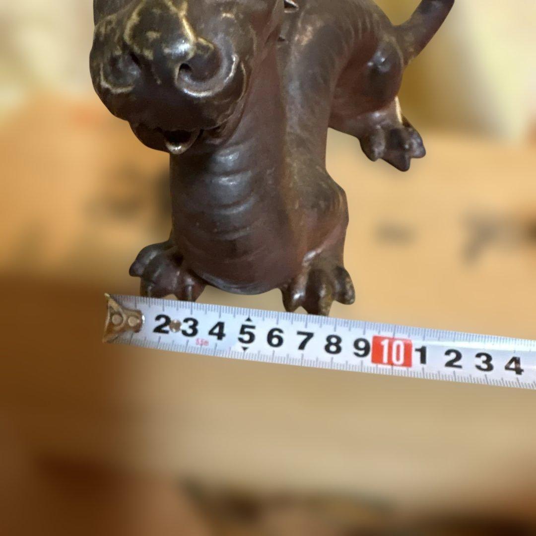 備前燒置物 暗い赤色。備前焼作家：行吉素心共箱