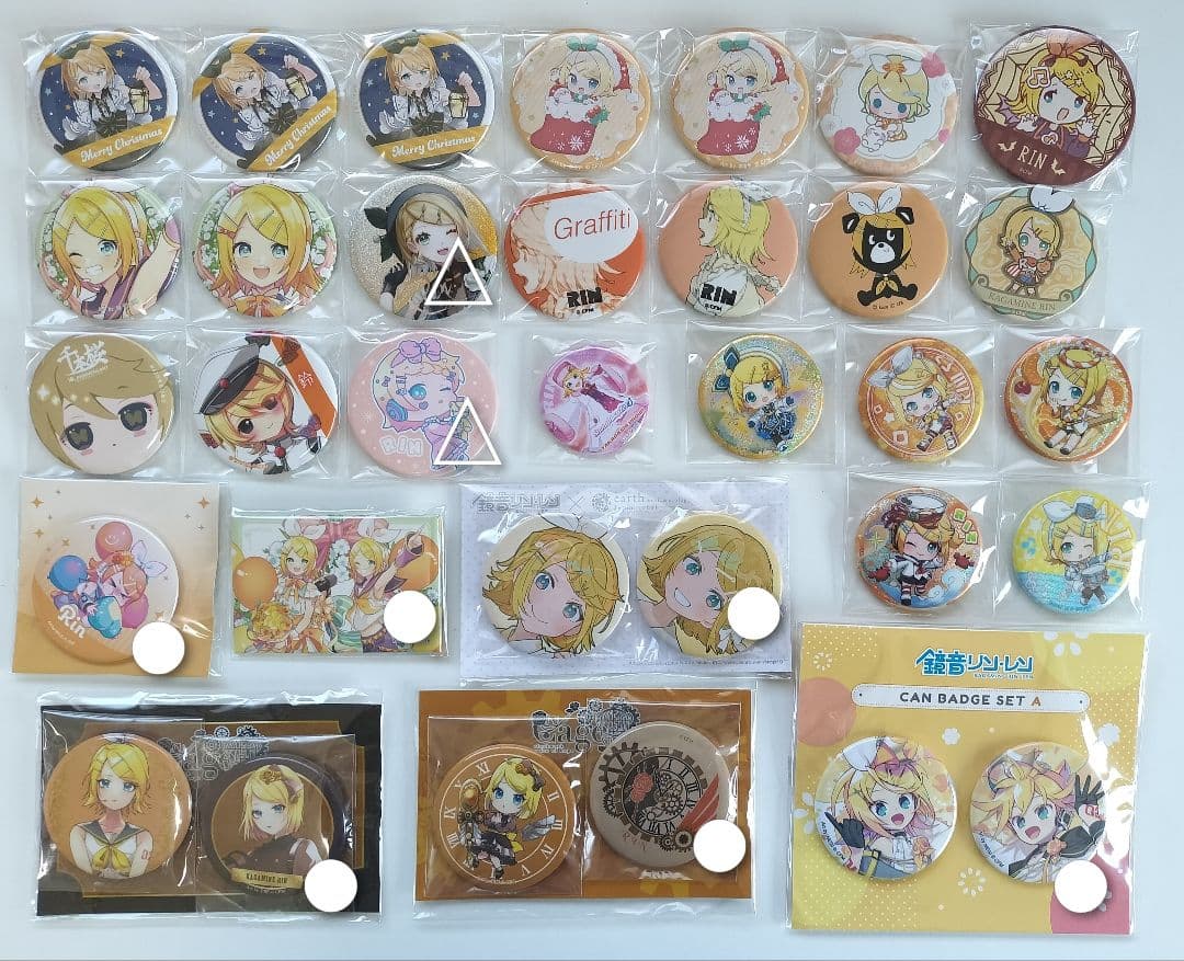 鏡音リン　缶バッジ　アクリルスタンド　カード　チェキ　タペストリー　特典　色紙
