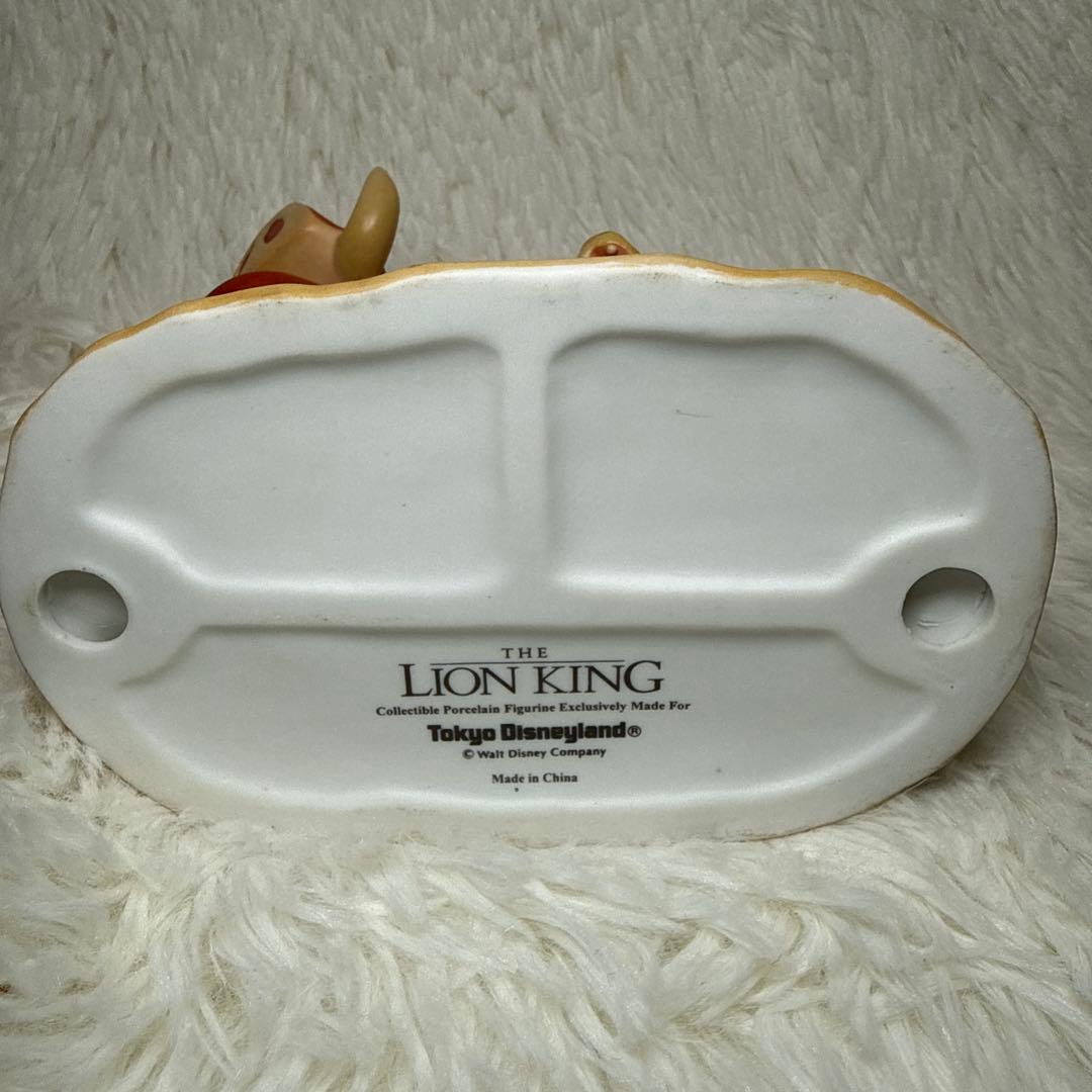 ディズニー　ライオンキング　シンバ　ティモン　プンバァ　陶器製