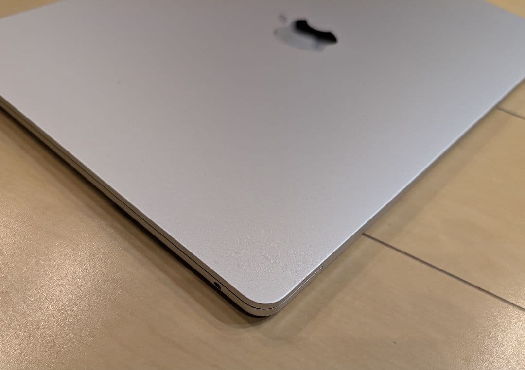 さんか【メモリ24GB】MacBook Air 15 M2 512GB