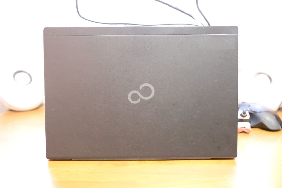 FUJITSU U9310/E 第10世代 core i5 256GB 03