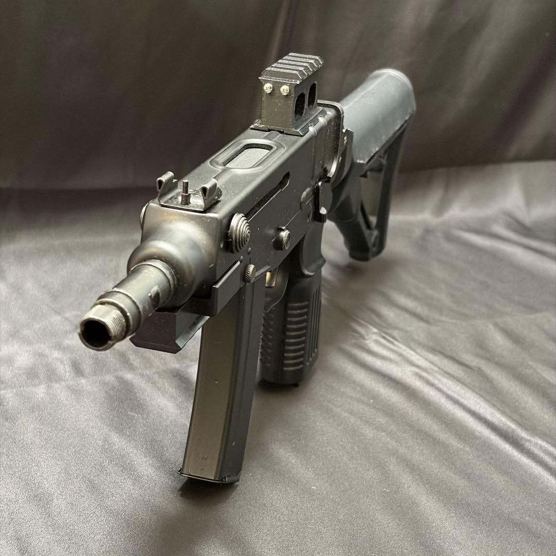 東京マルイ コンパクト電動ガン スコーピオン Vz.61