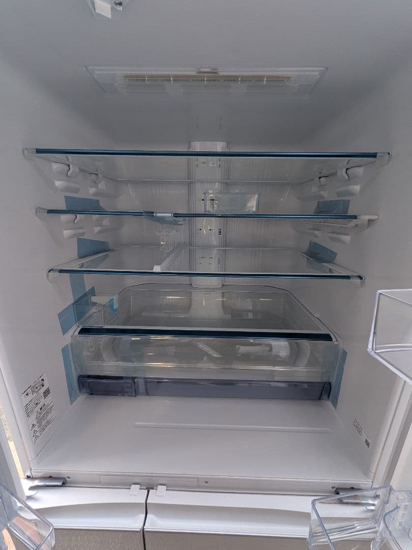 大阪市内配送無料 24年製 通電未使用 三菱 700L MR-WXD70K お得