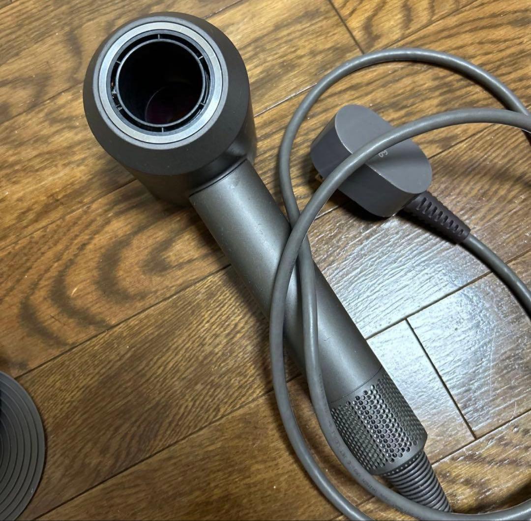 Dyson ダイソン　ヘアドライヤー