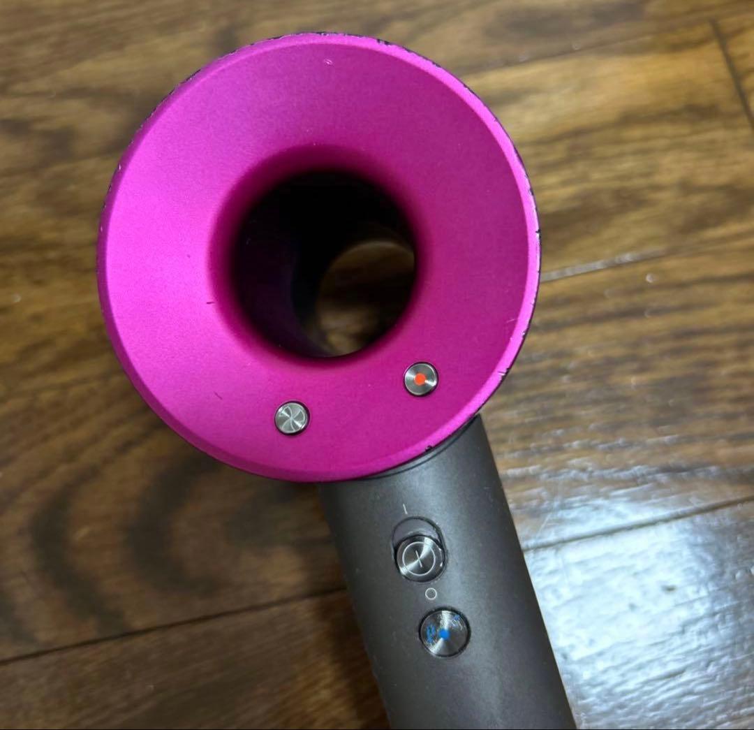 Dyson ダイソン　ヘアドライヤー