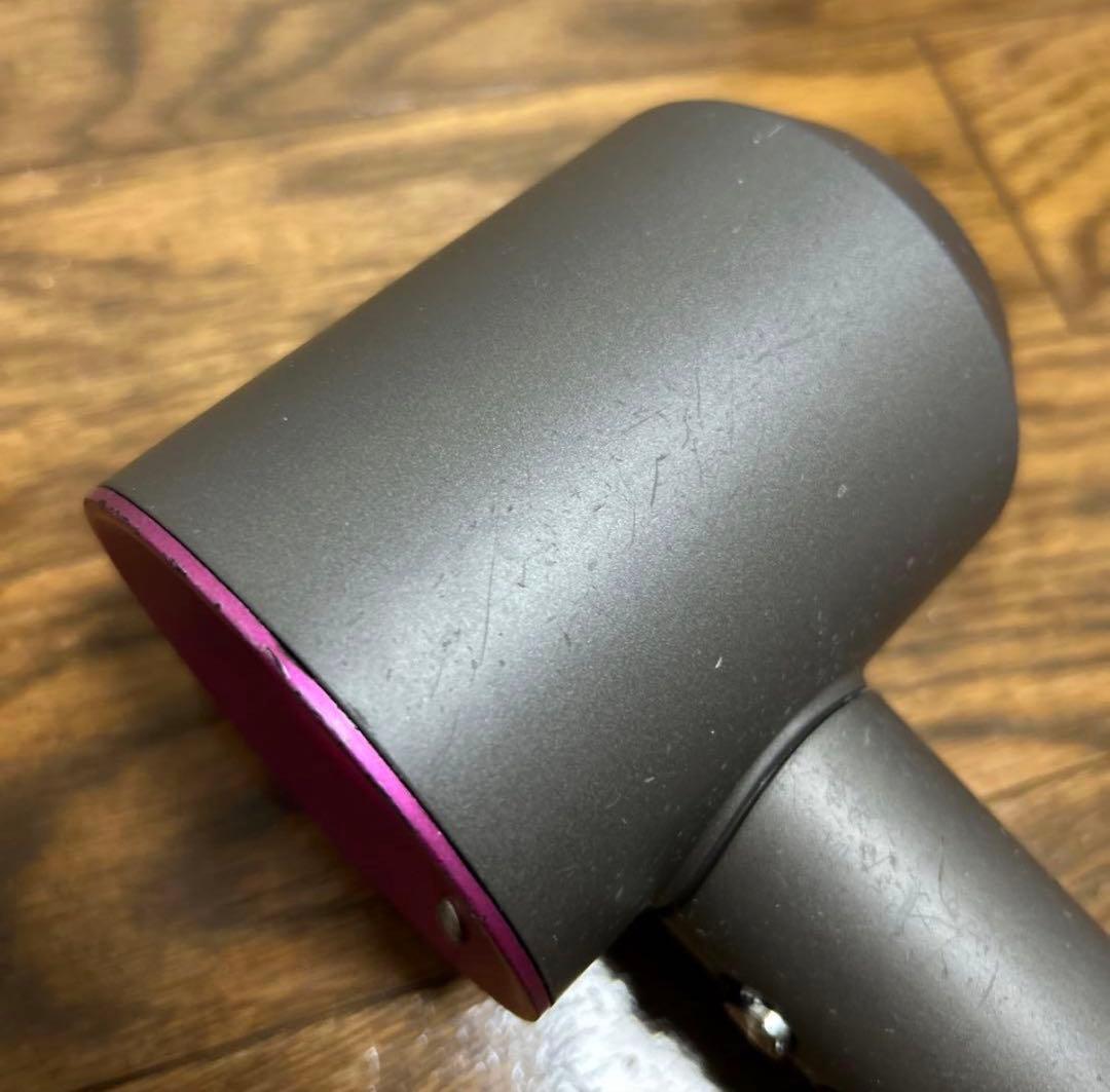 Dyson ダイソン　ヘアドライヤー