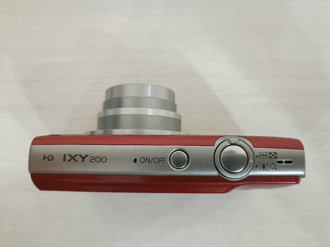 【美品♪】Canon IXY 200レッド デジタルカメラ 本体