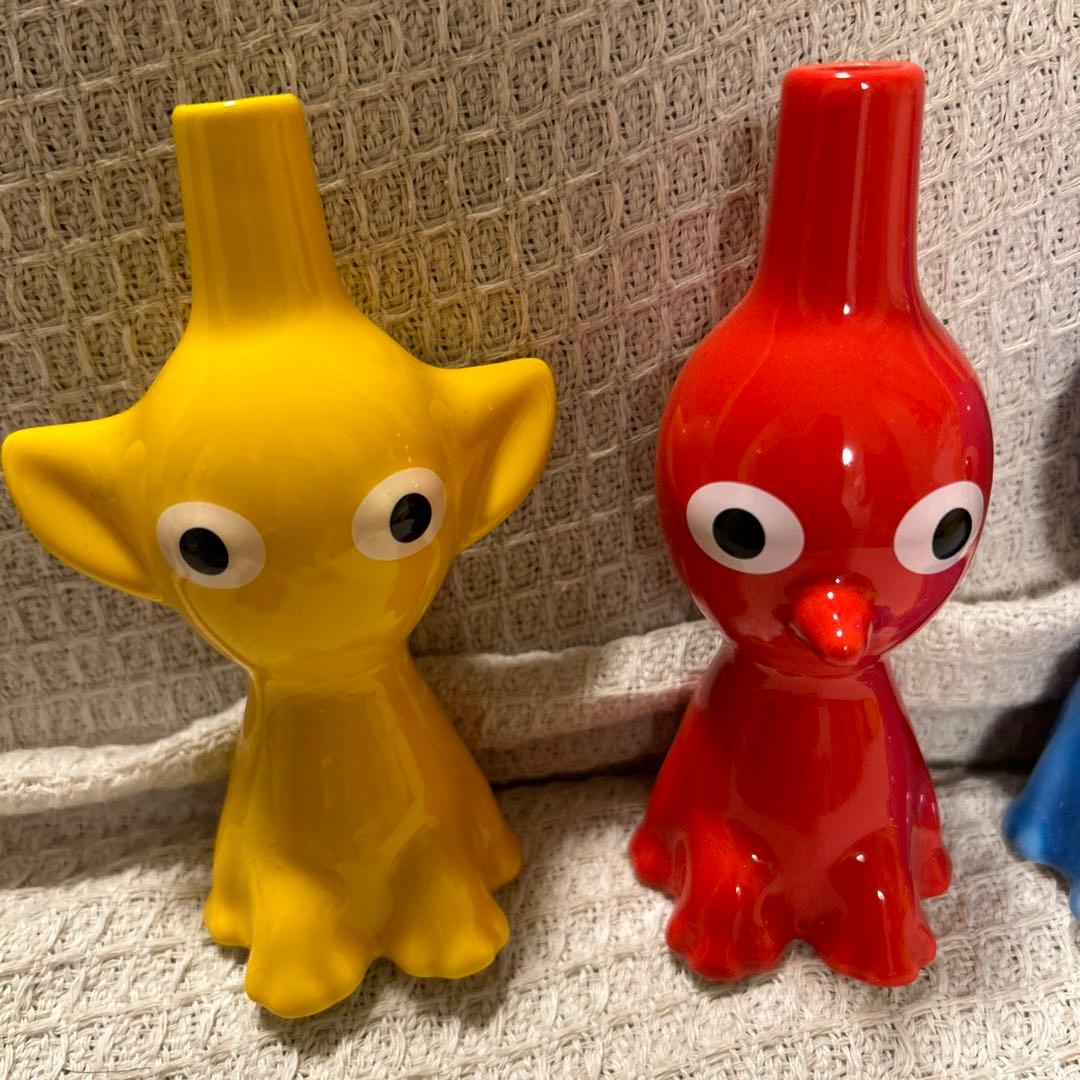 ピクミン　一輪挿し　赤　青　黄　箱無し