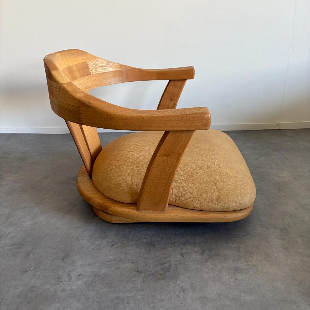 日本製 無垢材 回転座椅子【B】