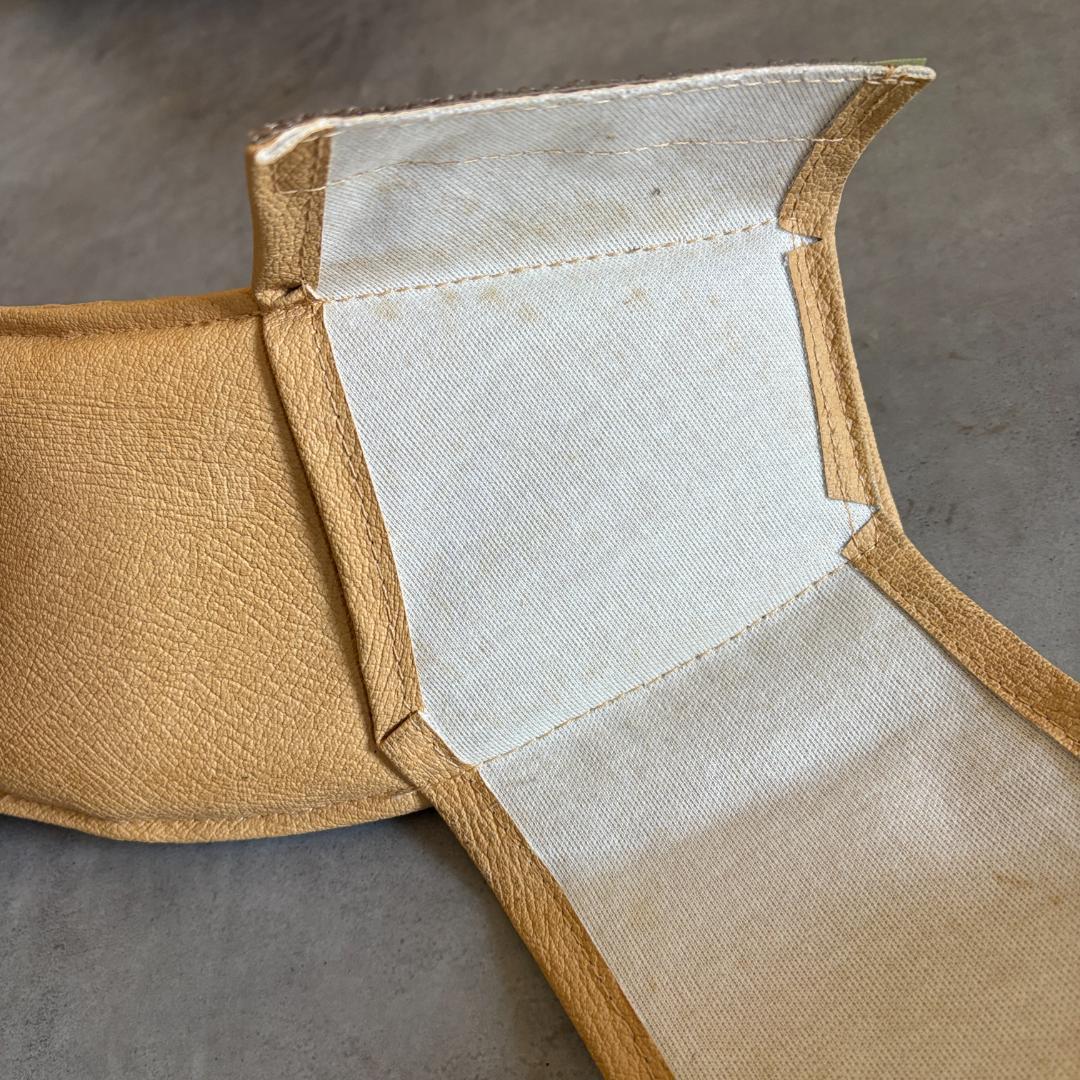 日本製 無垢材 回転座椅子【B】