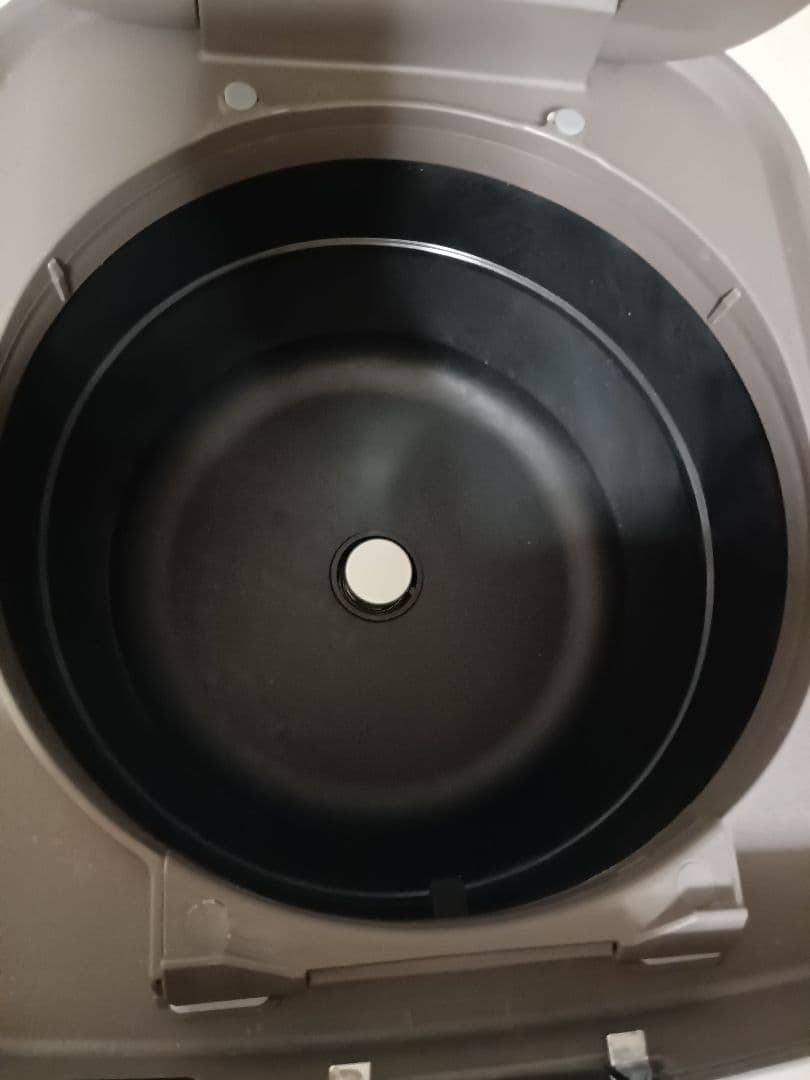 【家電2021年式取説あり】日立 IH炊飯器　RZ-TS104M5.5合　白