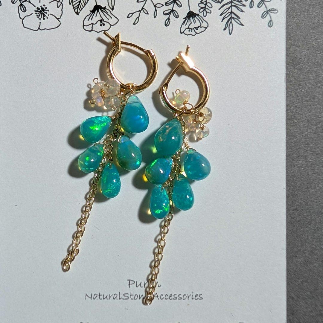 ホワイトアゲート ピアス