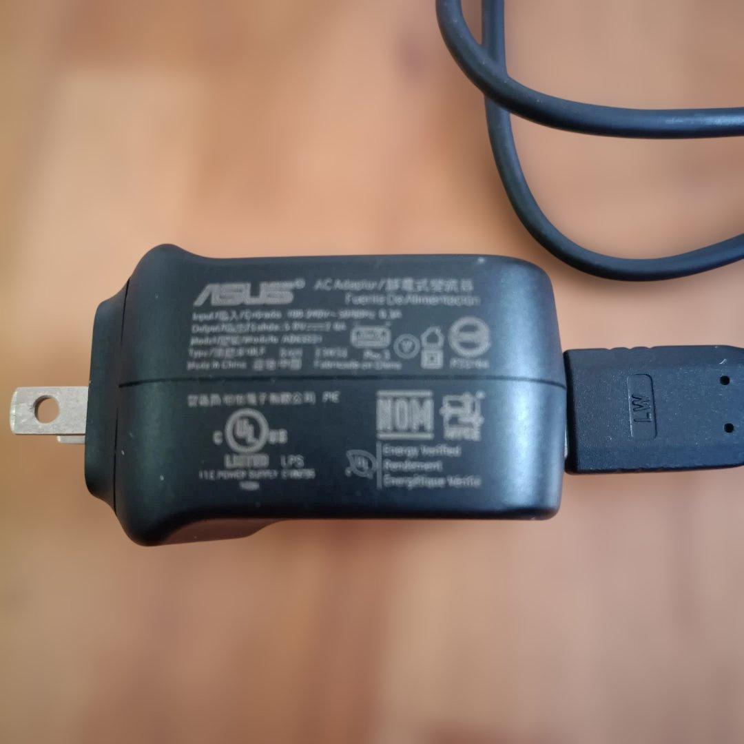 ASUS TransBook T101HA-G128　初期化済み