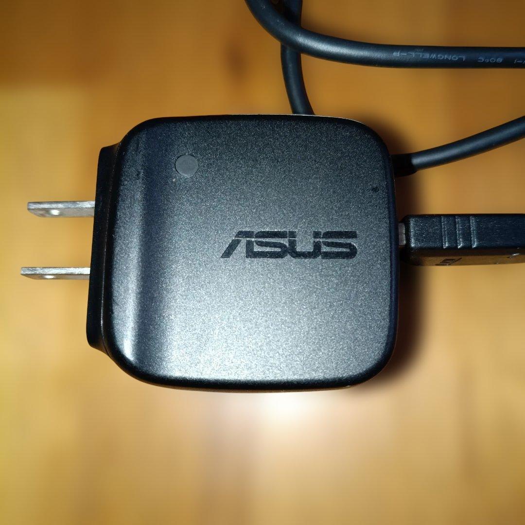 ASUS TransBook T101HA-G128　初期化済み