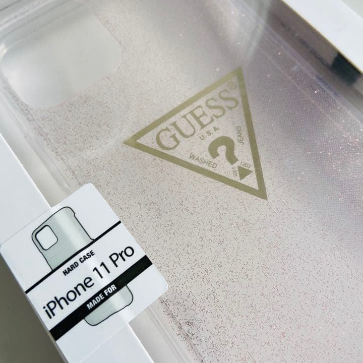 日本未発売！guess ゲス iPhone 11 Pro ラメ ケース ピンク