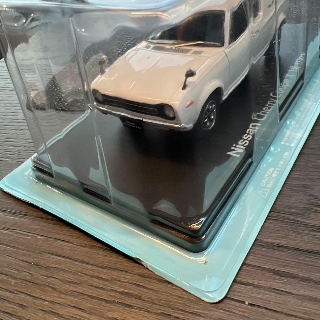 i Nissan Cherry Coupe X-1R (1973) ミニカー