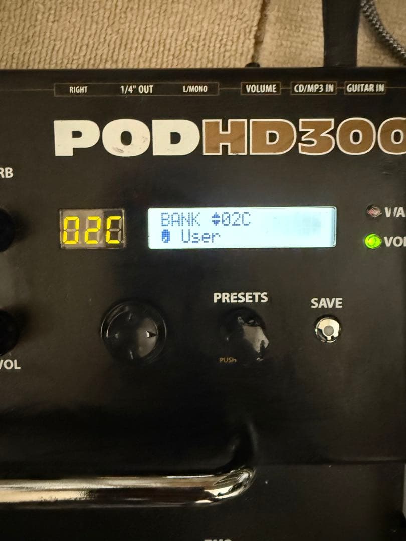 LINE6 POD HD300 アンプシミュレーター　マルチエフェクター