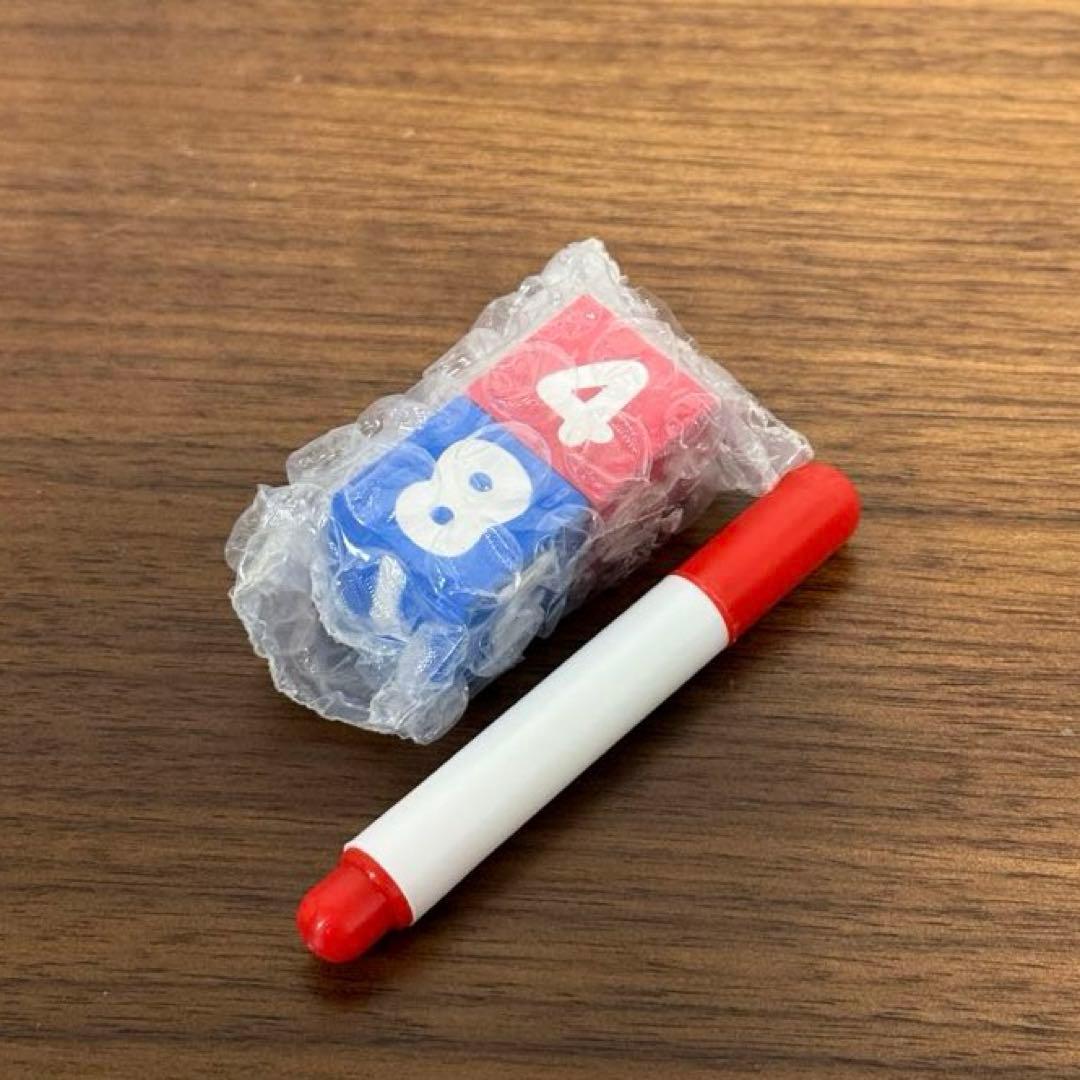 非売品　2001年　サンリオ　メモホルダー　ハローキティ　プリン　クリリン