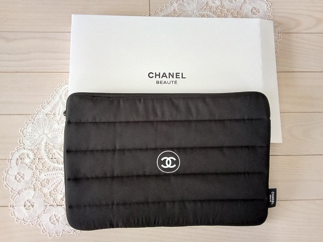 新品 CHANEL シャネル ノベルティ PCケース パソコンケース