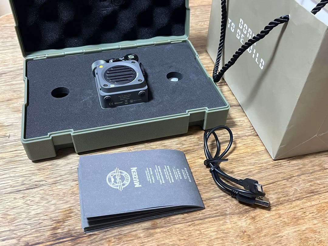 MUZEN Mini Bluetoothスピーカー